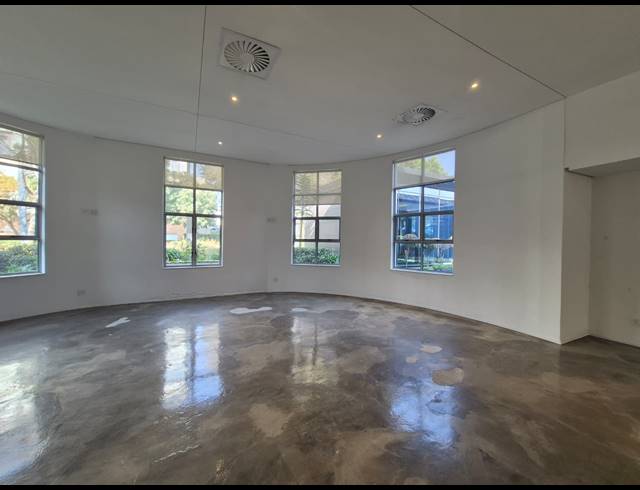 450M² OFFICE TO LET IN SANDTON CENTRAL